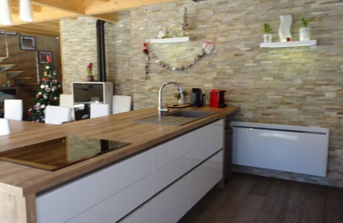 Saint-Mamet House | Cosy villa, modern comfort, air conditioning, 3 bedrooms, 3 bathrooms, garden