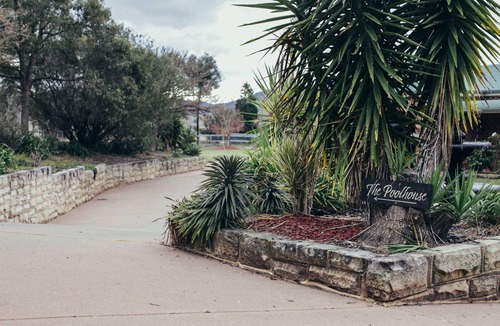 Stanhope Villa | Cosy Villa With Mountain Views