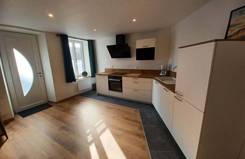 Le Portel House | Cosy waterfront home