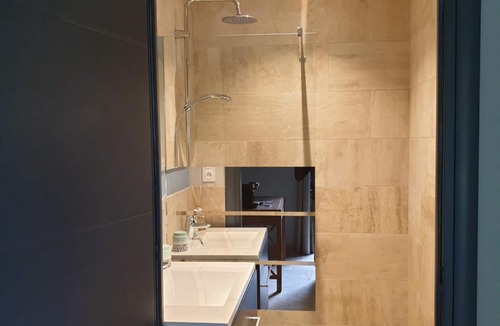 Laubressel House | Cosy Wood House