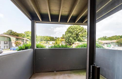 Crestline Heights Apartment | Cosy work & stay apartment in Birmingham