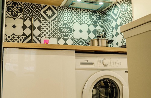 Cambrai Apartment | CosyEmerald