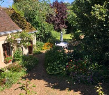 Villiers-sur-Loir Bed & Breakfast | Coté Jardin