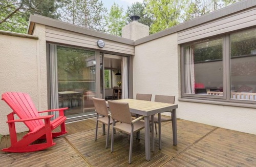 Les Barils House | Cottage VIP Nouveau design by Interhome