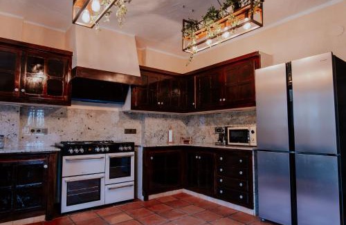 Puertomingalvo Hostel | Cotanda - Casa de Montaña aislada en el Macizo del Penyagolosa