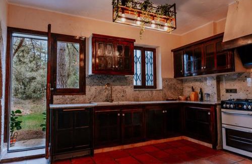 Puertomingalvo Hostel | Cotanda - Casa de Montaña aislada en el Macizo del Penyagolosa