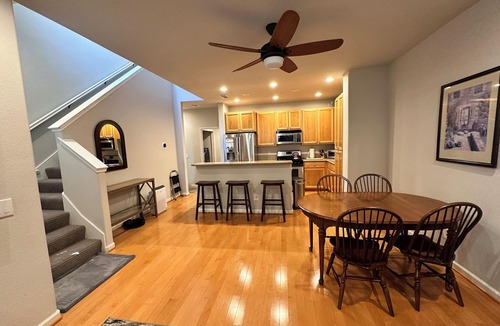 Rohnert Park Condo | Cotati Station condo with Garage and A/C