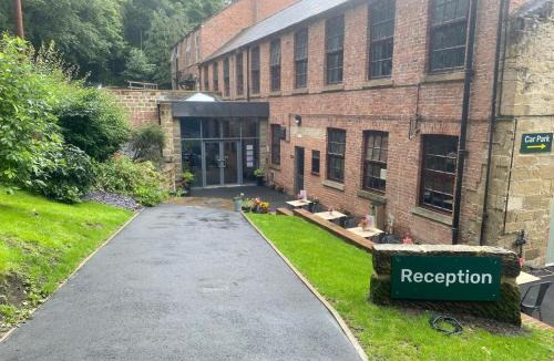 Staddlebridge Bed & Breakfast | Cote Ghyll Mill Bed & Breakfast at Osmotherley