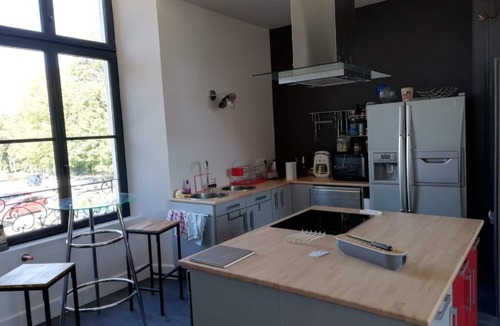 Combles-dn-Barrois Hotel | Cote Green