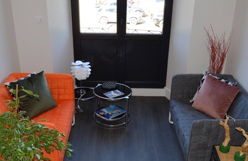 Combles-dn-Barrois Hotel | Cote Green