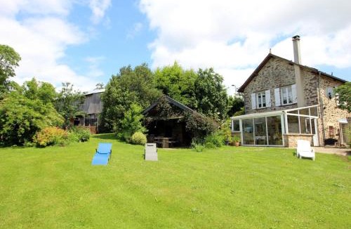 Saint-Germain-les-Belles House | Cote jardin