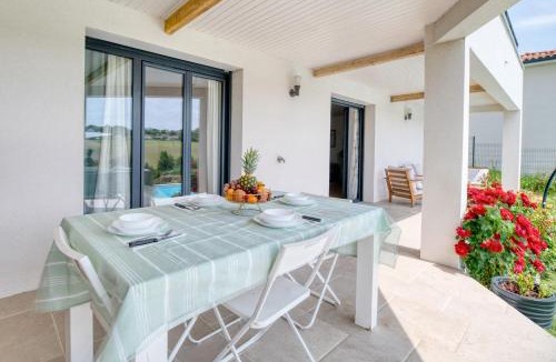 Aureville Apartment | Coteaux en Vue