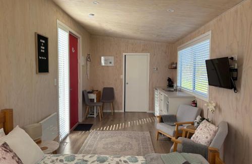 Kumeu House | Cotman Cottage on Coatesville