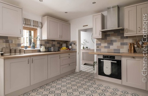 Broadway Cottage | Cotsall House