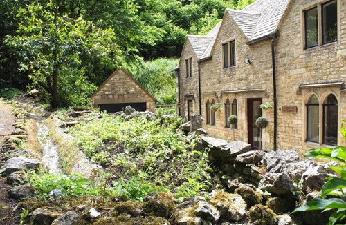 Chalford Cottage | Cotswolds Valleys Accommodation Springfl
