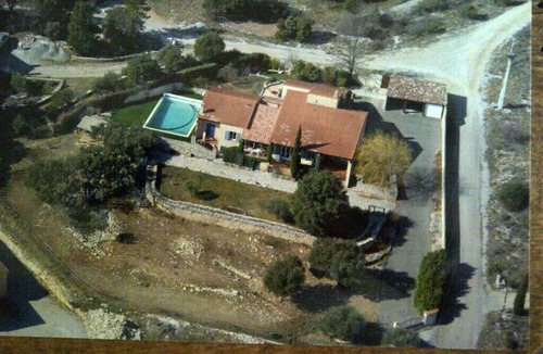 Chateauneuf-Val-Saint-Donat Cottage | Cottage "The piece of Noah"