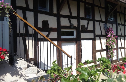 Saint-Maurice-en-Riviere House | Cottage Bressan