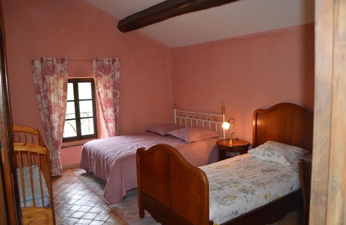 Saint-Vincent-sur-Jabron Other | Cottage classified 4 stars, old sheepfold tastefully renovated, heated pool