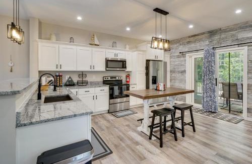 Macon House | Cottage 1 Mi to Lake Gaston Beach & Boat Launch