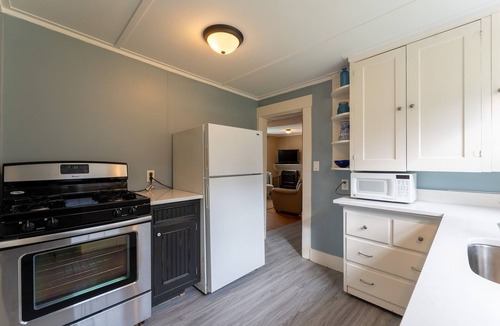 Weirs Beach House | Cottage 1 Summary: Th