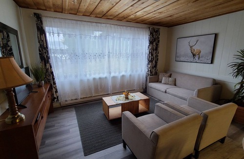 Carling Cabin | Cottage 1 -Three Bedroom Cottage