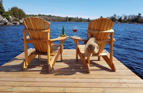 Carling Cabin | Cottage #11 - 2 Bedroom Katawoda Cottages