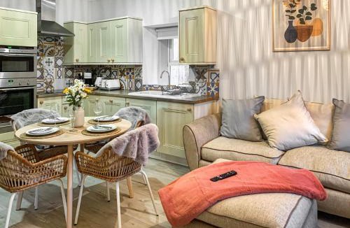 Perth House | Cottage 2