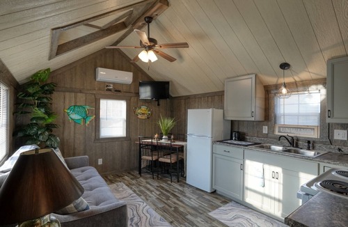 Senecaville Cottage | Cottage #2 Mystic Lake