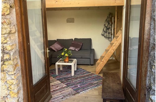 Doucier House | Cottage 2 steps from the lakes