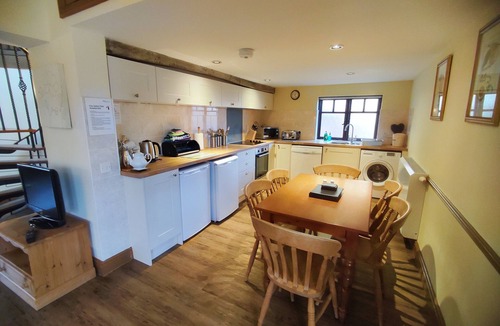 Britford Cottage | Cottage 2 - Three Bedroom Cottage