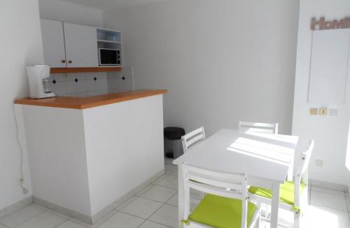 Port Guillaume Apartment | Cottage 3 pièces à Dives-sur-Mer, jardin privé, proche Port Guillaume, piscine, animaux acceptés - FR-1-487-301
