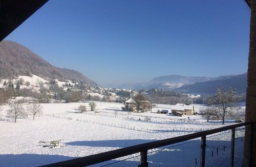 Saint-Bueil House | Cottage 4/5 people between lakes and mountains