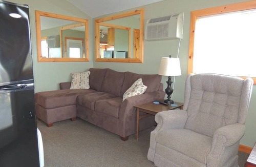 Cape Vincent Cottage | Cottage #6 - 2 bedroom/1 bath