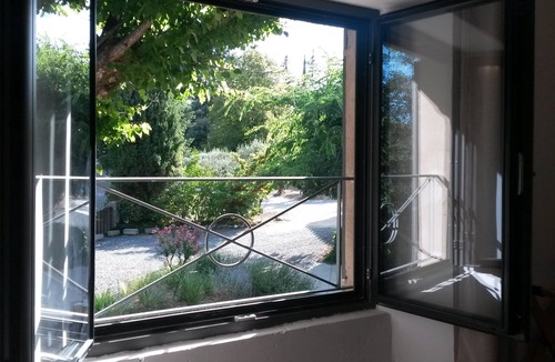 Anduze House | Cottage 6-8 people "Chez Paul and Jeanne"