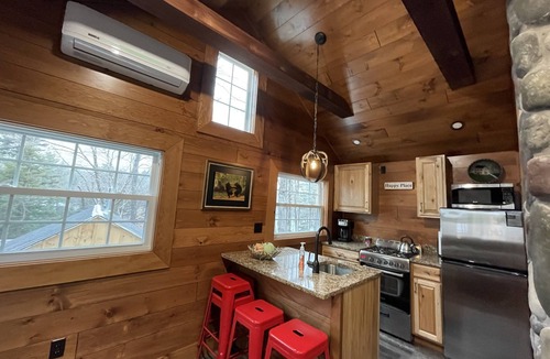 Town of Webb Cottage | Cottage “6th Lake" 2 Bedroom Cottage at The Lakes Old Forge