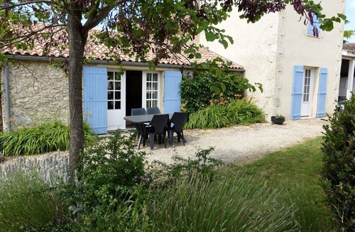 Monflanquin House | Cottage 8 - "Les Lavandes"