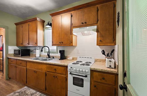 Ridgeland Cottage | Cottage 8 - Why Knot