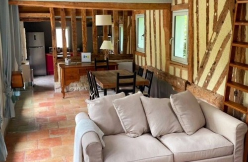 Manneville-la-Pipard House | Cottage Anglo-normand