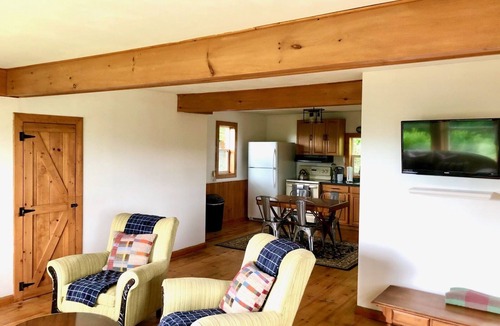 New Woodstock Cottage | Cottage at Mystic Mountain.