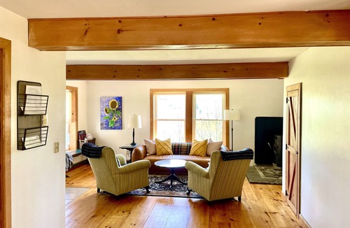 New Woodstock Cottage | Cottage at Mystic Mountain.