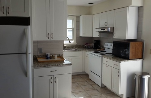 Newport East House | Cottage at Sea Breeze
