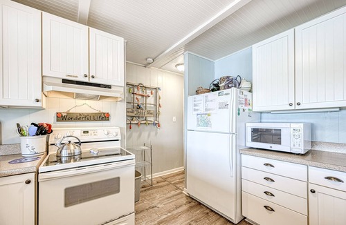Moneta Cottage | Cottage at the Lake - Waterfront lake-view home with dock, fireplace, pool table, kayaks, & firepit