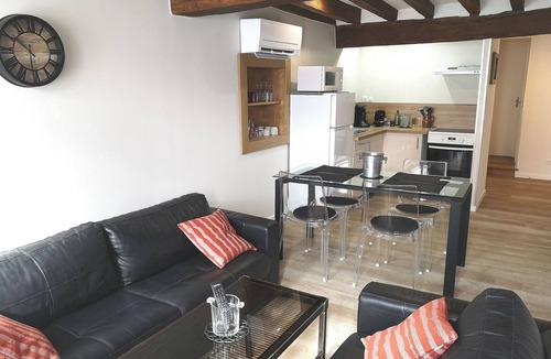 Hautvillers House | Cottage Au Terminus 1&2&3