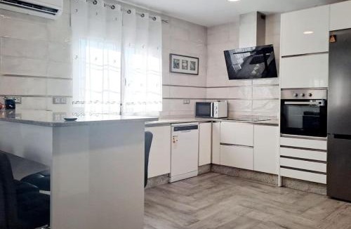 Tazona House | Cottage, BBQ , 60min to Murcia & Sierra de Cazorla