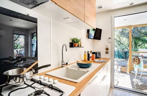 Maisons-Laffitte House | Cottage Bord de Seine 3 rooms 4 persons Air-conditioned *