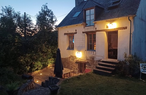Les Champs-Geraux Cottage | Cottage Breton