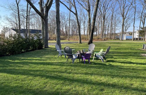 Southold Cottage | Cottage by Cedar Beach