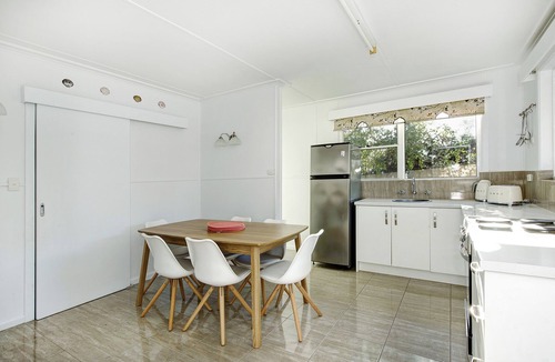 McCrae Cottage | Cottage by the Bay