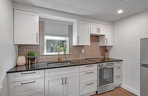 Parkesburg House | Cottage By The Pines