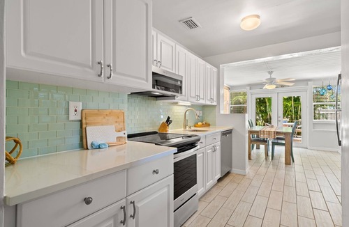 St. Pete Beach House | Cottage By The Sea
